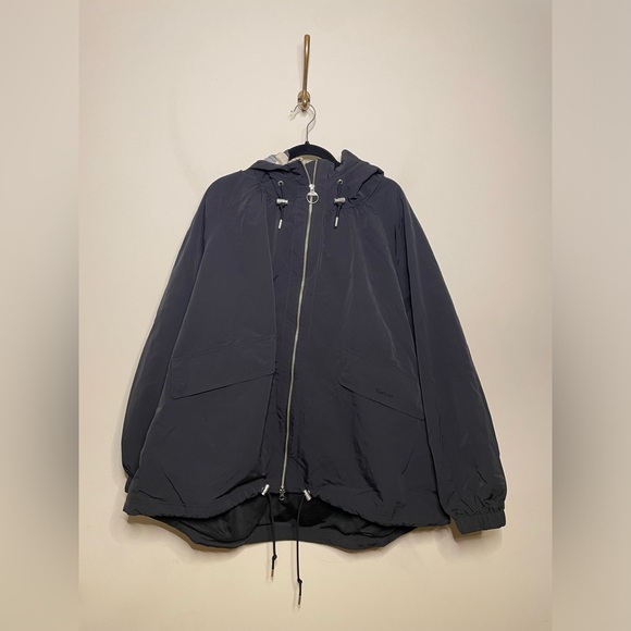Barbour Orson Showerproof Hooded Jacket - Picture 5 of 9